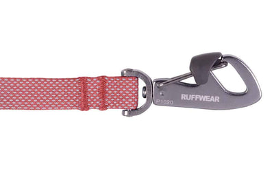 Ruffwear Hi and Light Leash close up of the Crux Clip