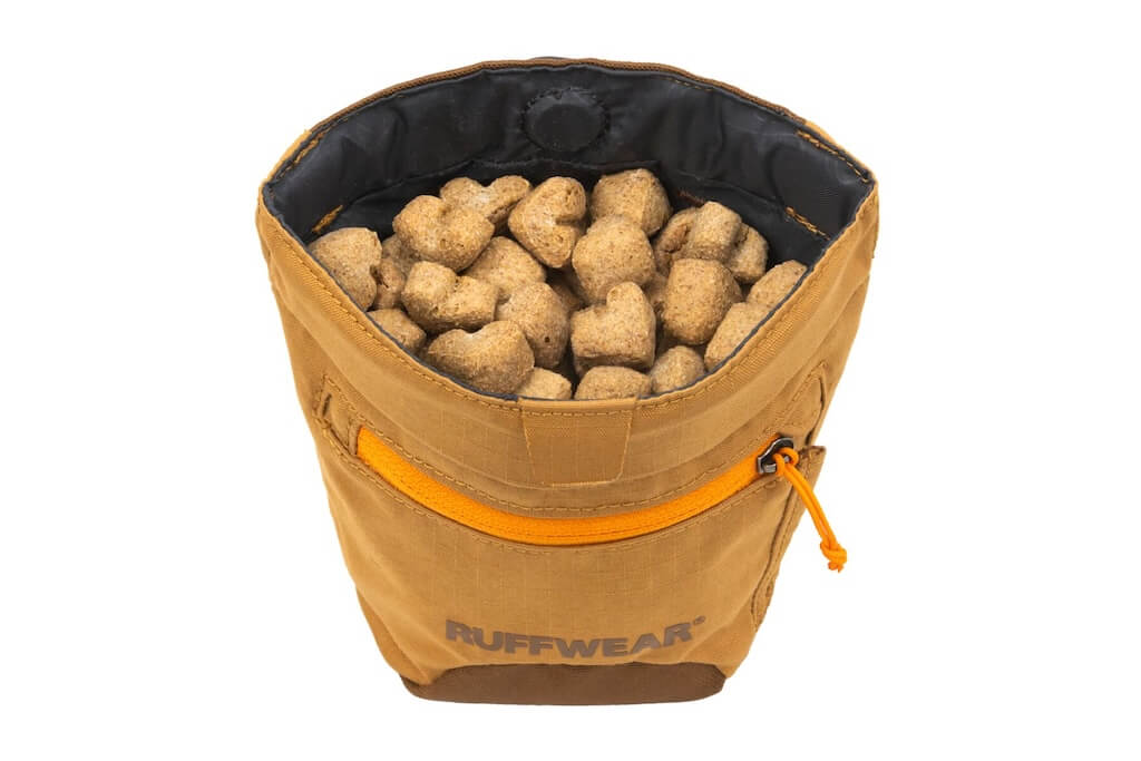 NEW Colours! Treat Trader Dog Treat Bag - Hands-Free Treat Bag